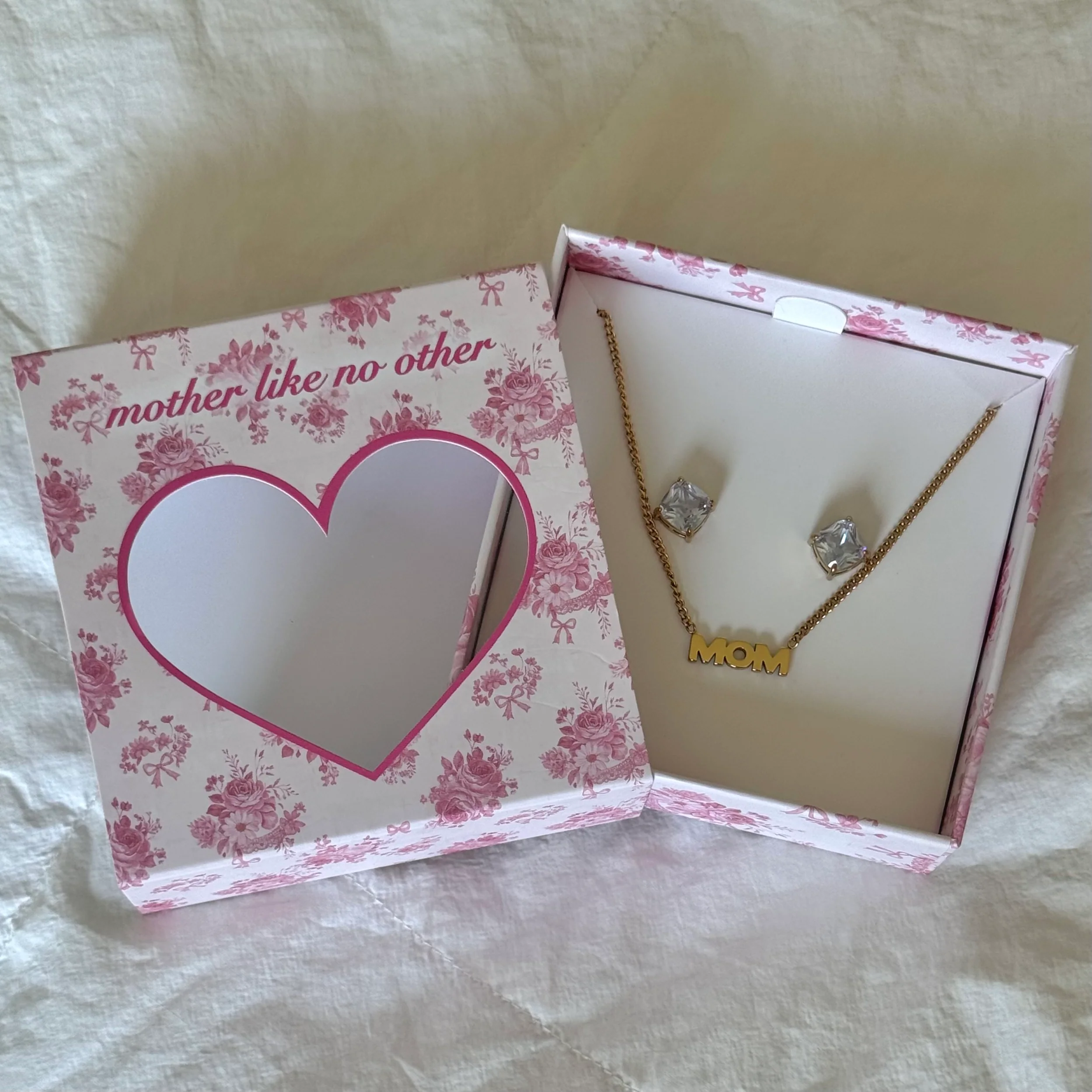 Mother Like No Other Gift Box